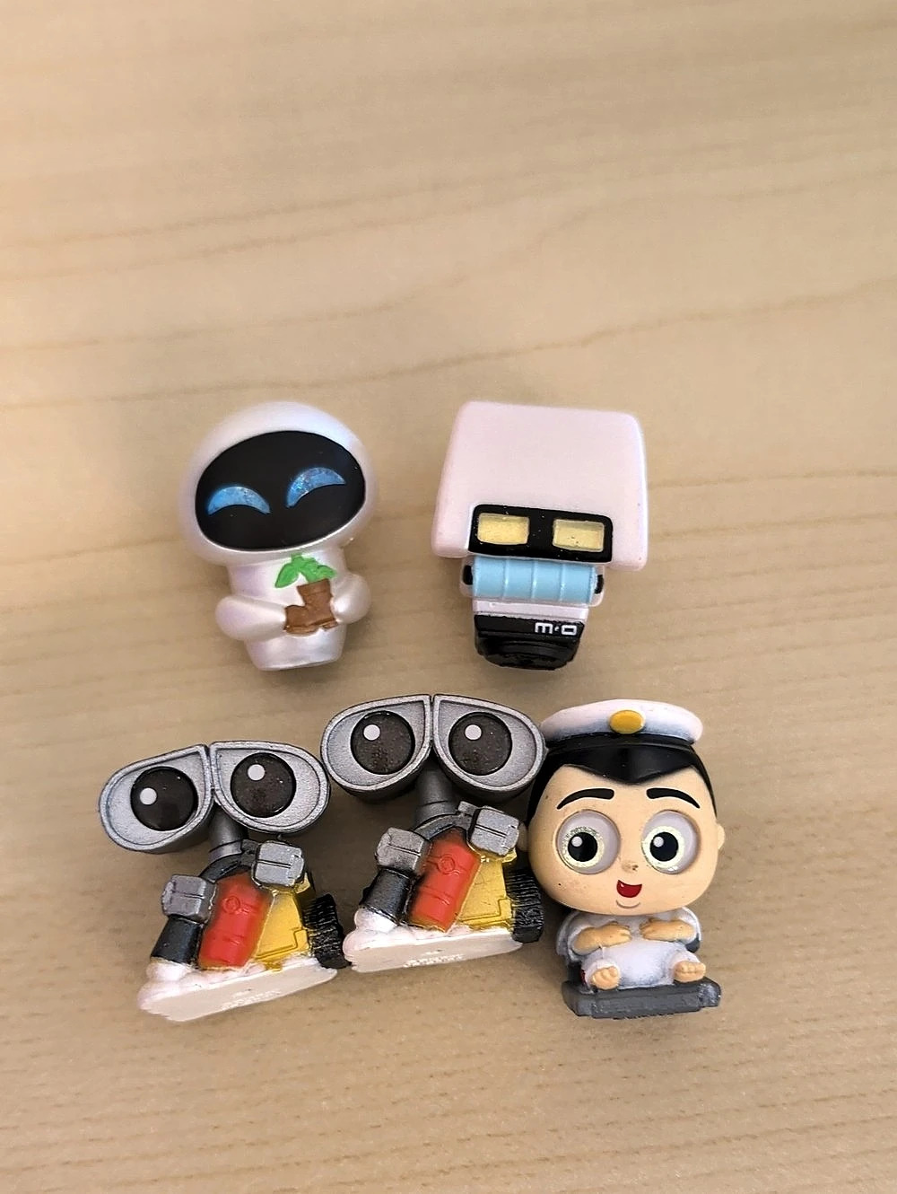 Disney Doorable Pixar RARE WALL-E Set